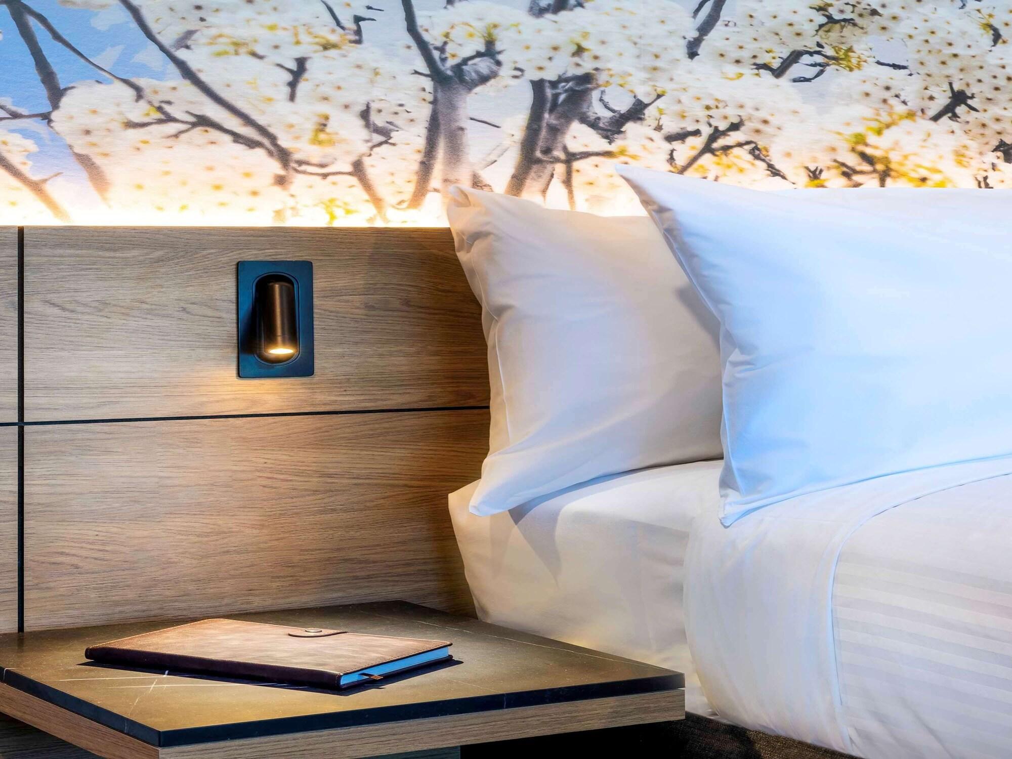Novotel Melbourne Preston Eksteriør bilde